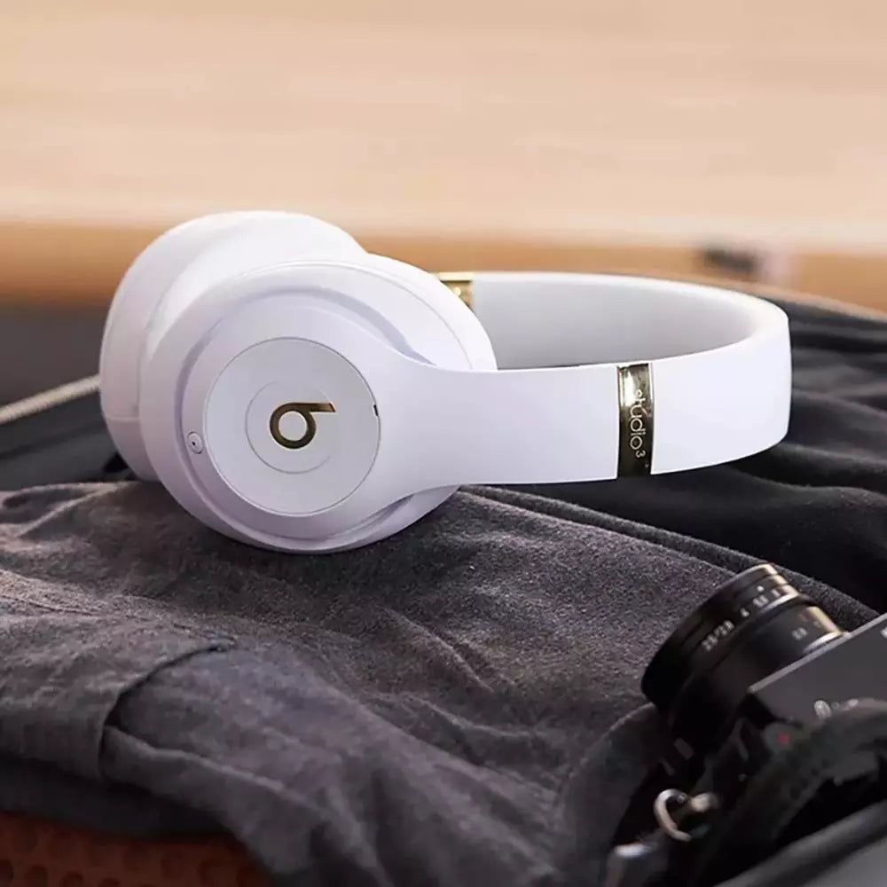 Degraded Version Beats by Dre Solo On-Ear Wireless Headphones