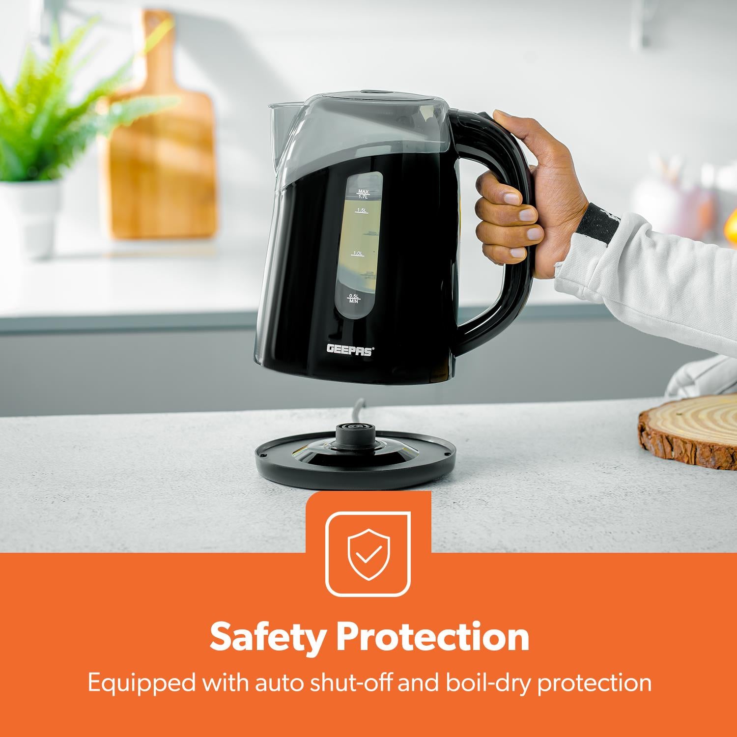Geepas 650W 2-Slice Toaster & 2200W Illuminating Electric Kettle Combo Set - 1.7L Cordless Jug