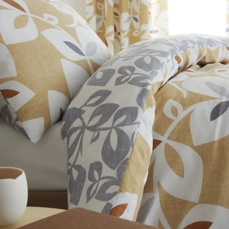 Inga Leaf Reverisble Duvet Cover Set with Pillowcases - DynamicDrop Hub
