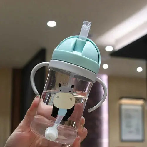 Kids Drinking Cup – Wide Calibre Feeding Bottle with Straw and Gravity Ball - DynamicDrop Hub