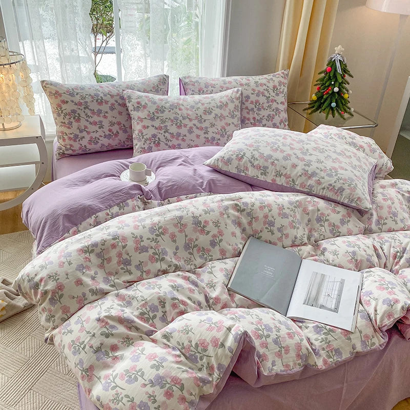 3-Piece Heart & Floral Print Duvet Cover Set – Cartoon Style Bedding for Bedroom (No Padding)