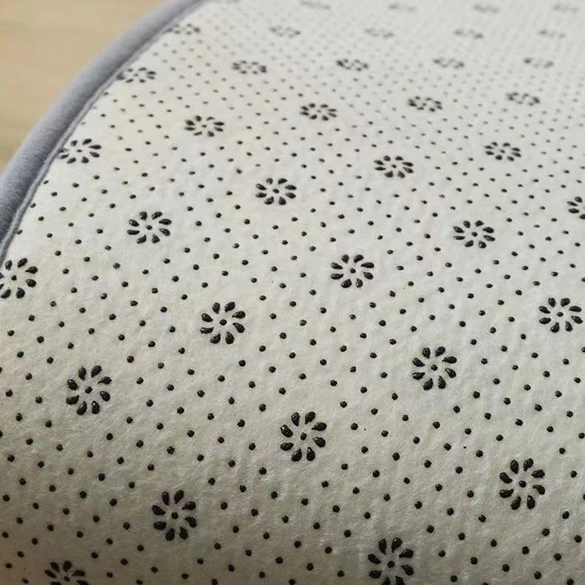 Thickened Solid Color Absorbent Carpet Flannel Bathroom Floor Mat Bathroom Entrance Non-Slip Door Mat