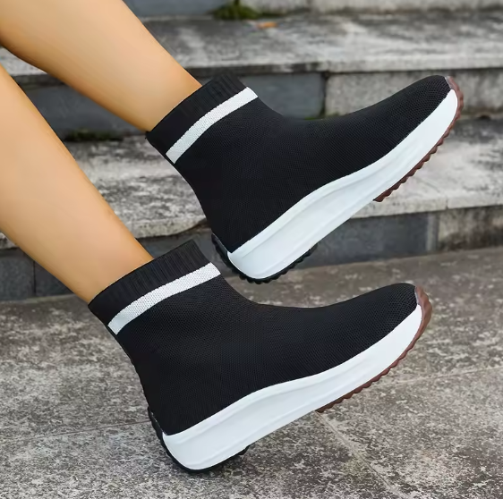 Women’s Sporty Knit Sock Chelsea Boots – Mesh Slip-On Flat Platform Walking Shoes (Sizes 35–43) BRANDED