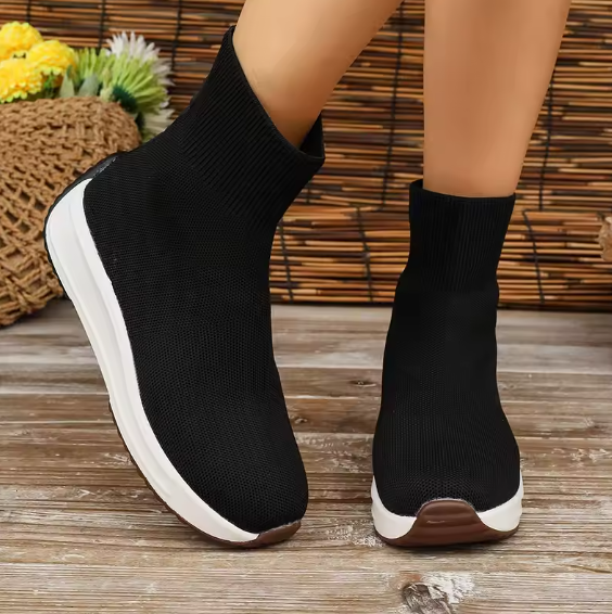 Women’s Sporty Knit Sock Chelsea Boots – Mesh Slip-On Flat Platform Walking Shoes (Sizes 35–43) BRANDED