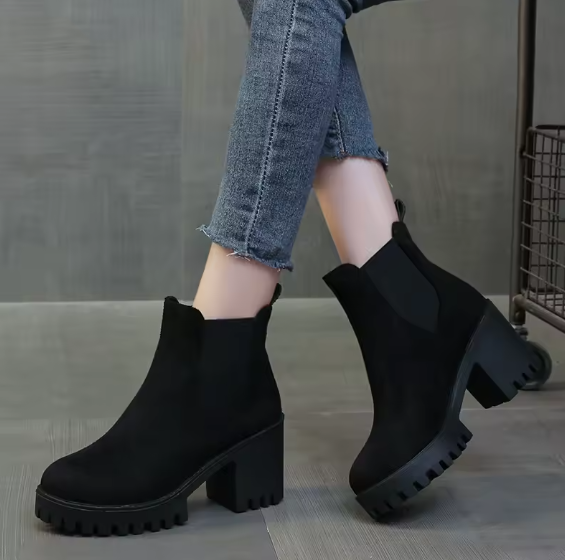 Women’s Suede Chunky Heeled Chelsea Boots – Plus Size Slip-On Ankle Boots | Autumn Winter Fashion | Round Toe Platform Booties Big Stone