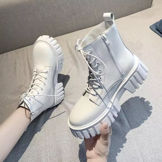Women’s Leather Outdoor Boots – Non-Slip Walking Shoes with Soft Sole Comfort & Casual Fashion Style BRANDED