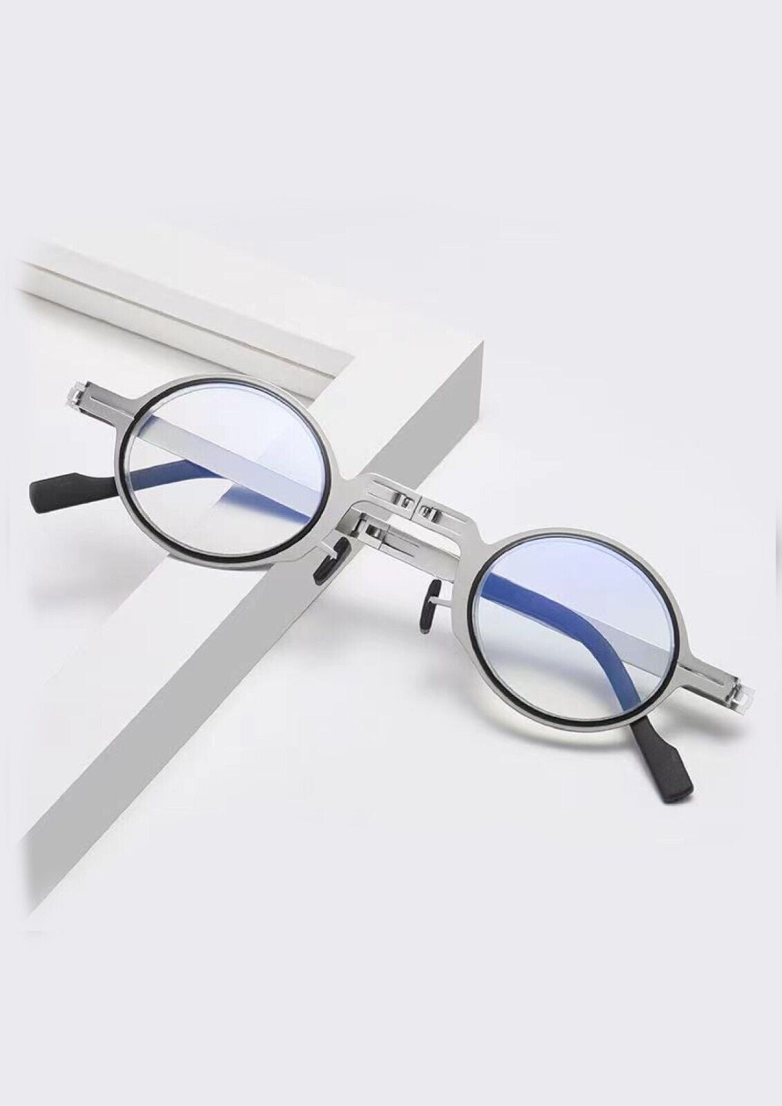 Men Women Ultra Light Titanium Screwless Foldable Anti-Blue Reading Glasses