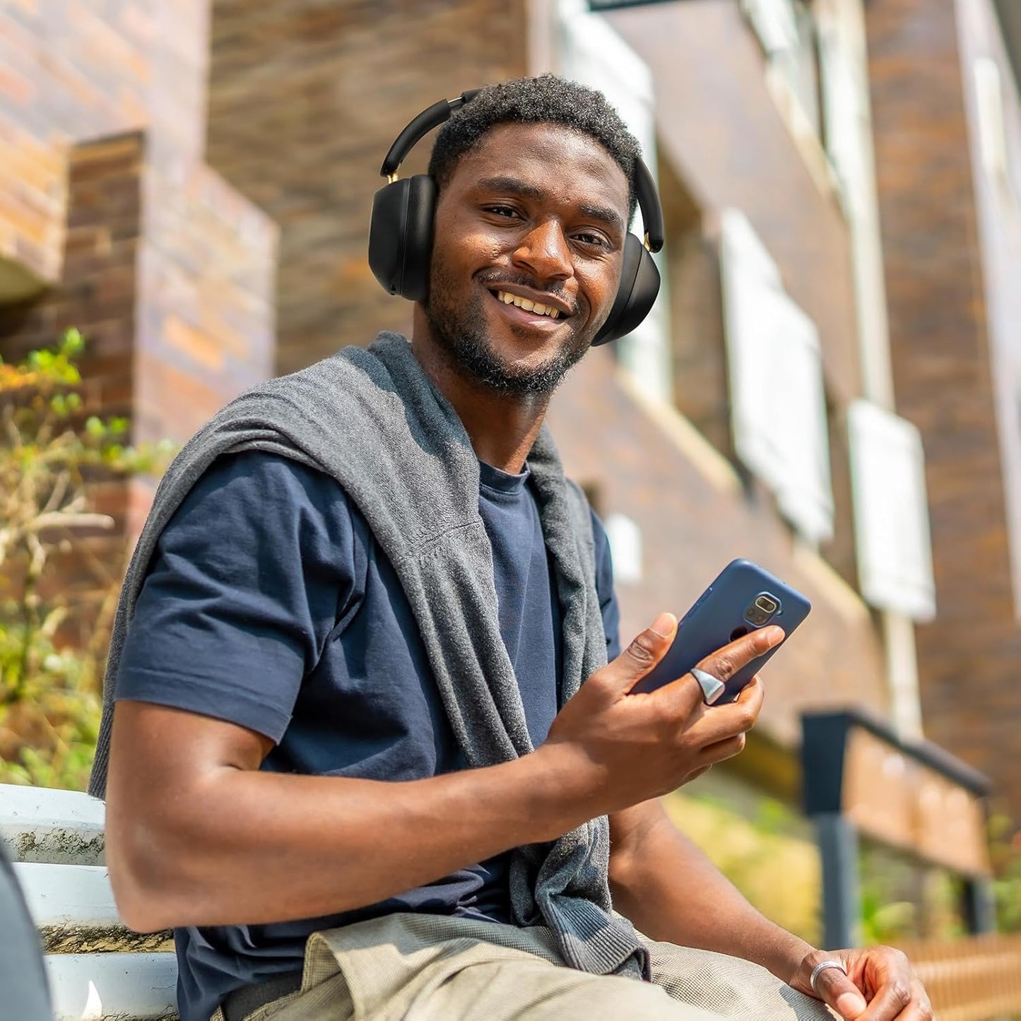 OneOdio Focus A5 Hybrid Active Noise Cancelling Headphones