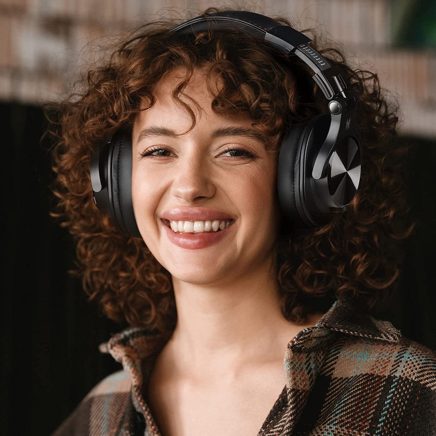 A70 Bluetooth Headphones over Ear, 72 Hrs Playtime, Monitor Level Stereo Sound Quality, Foldable Wireless&Wired DJ Headphone, Professional Studio Headphones for Dj/Tv/Pc/Phone