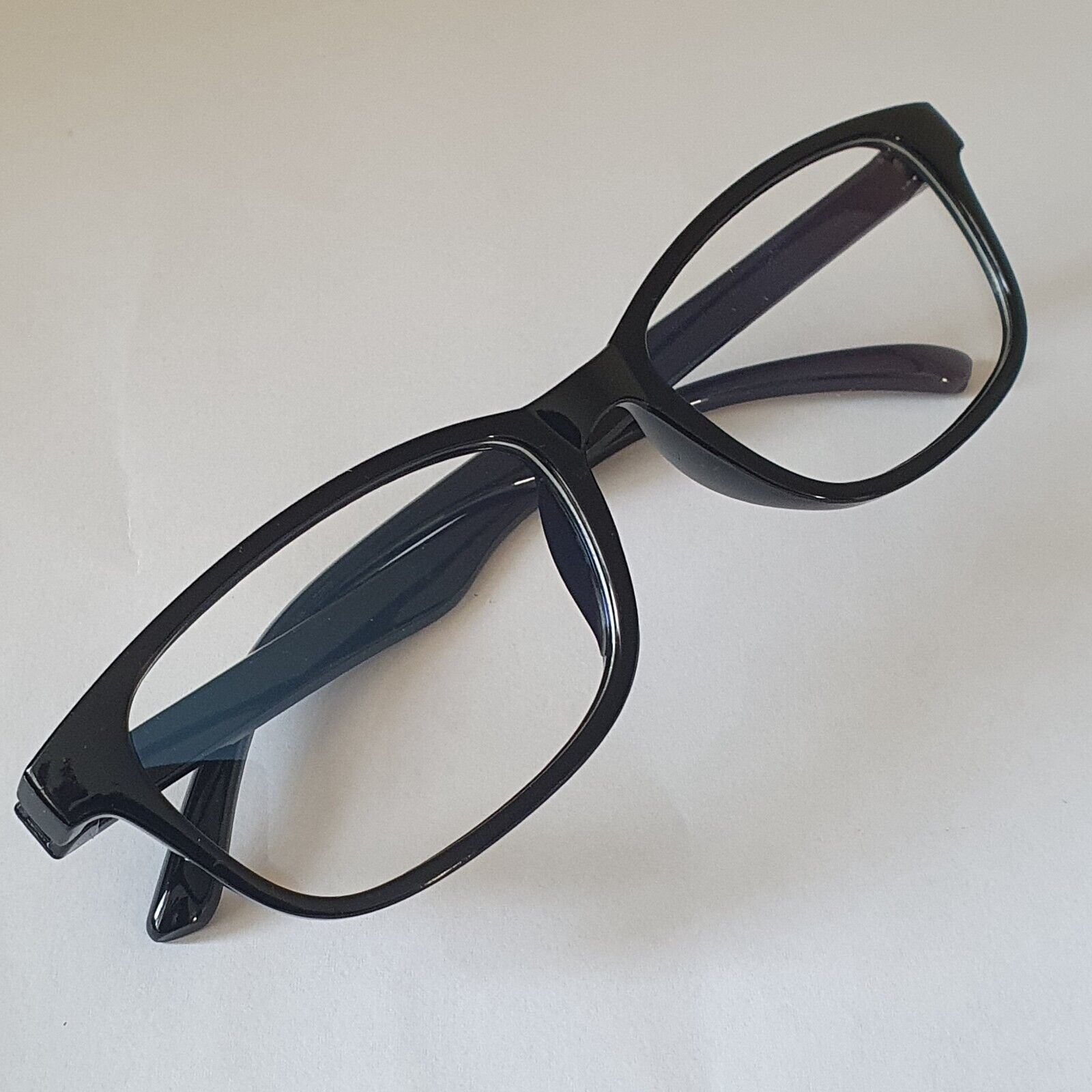 Unisex Clear Lens Glasses – Fashionable Geek Eyewear for Men, Women, and Kids in Black Frame