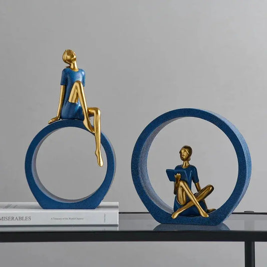 Creative Home Decor Reading Sculptures Light Luxury Room Table Ornaments Abstract Resin Figurines for Office Desktop Accessories