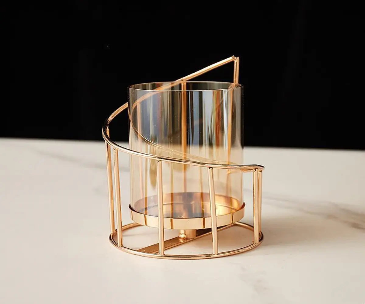 Embrace Elegance: Nordic Romantic Gold Plate Candle Holder Crafted from Wrought Iron for Timeless Ambiance