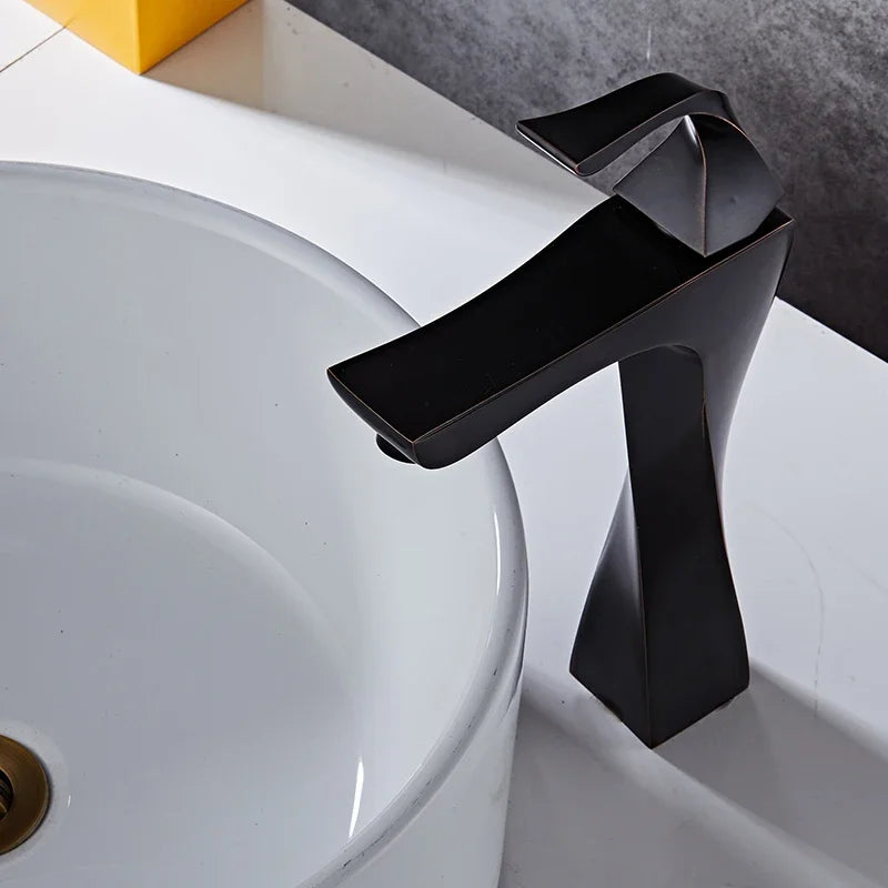 New Design Basin Faucet Black and Chrome Bathroom Sink Faucet Single Handle Basin Taps Deck Wash Hot Cold Mixer Tap Crane