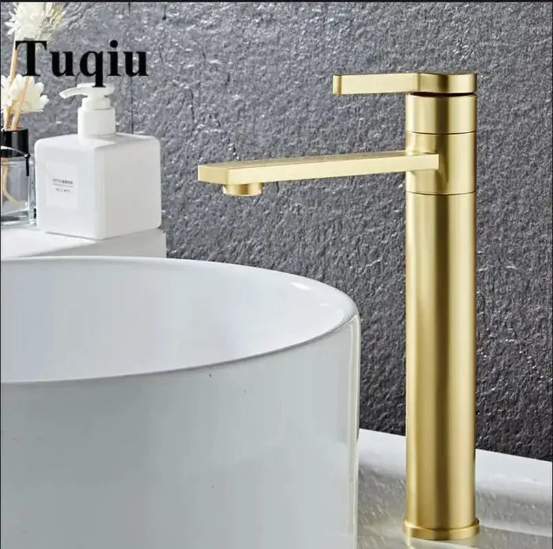 Bathroom Faucet Solid Brass Cold and Hot Water Mixer Sink Tap Single Handle - DynamicDrop Hub