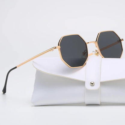 Luxury Polygon Metal Frame Sunglasses – Unisex Vintage Design with UV400 Mirror Lenses