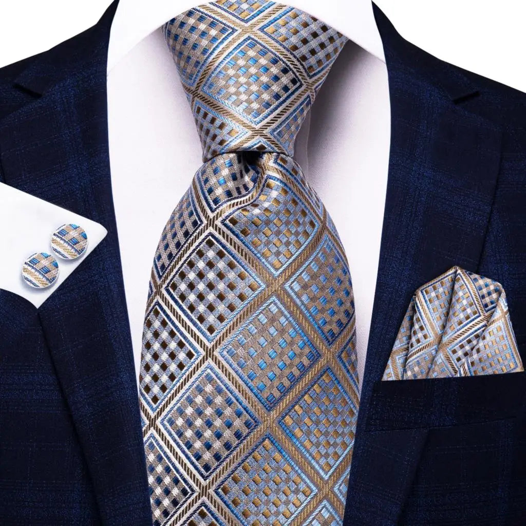 White & Grey Paisley Tie Set – Silk Necktie, Pocket Square & Cufflinks for Men – Formal Wedding & Business Accessory