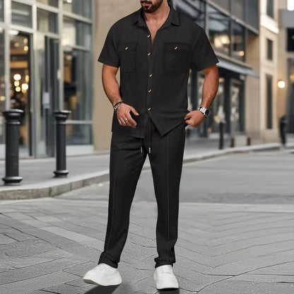 Men’s Solid Color Summer Two-Piece Set – Short-Sleeved Button-Up Shirt & Matching Trousers with Pockets