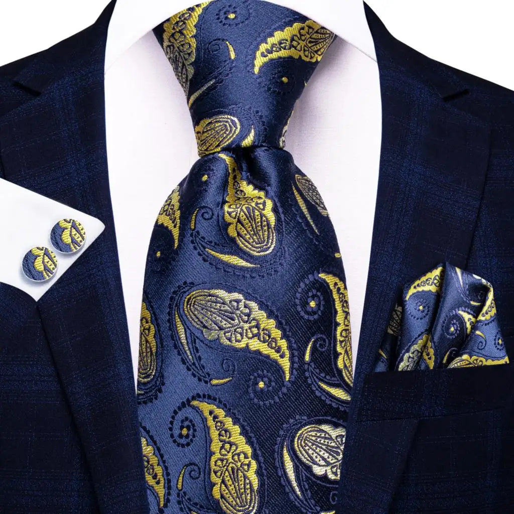 Paisley Men’s Silk Tie Set – Necktie, Pocket Square & Cufflinks – Elegant Gift for Weddings, Business & Parties