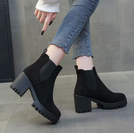 Women’s Suede Chunky Heeled Chelsea Boots – Plus Size Slip-On Ankle Boots | Autumn Winter Fashion | Round Toe Platform Booties Big Stone