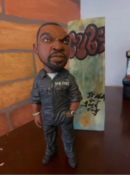 Creative Rap Funny Singer Statue – Resin Crafts for Home & Garden Décor | Desktop Ornaments & Art Décor