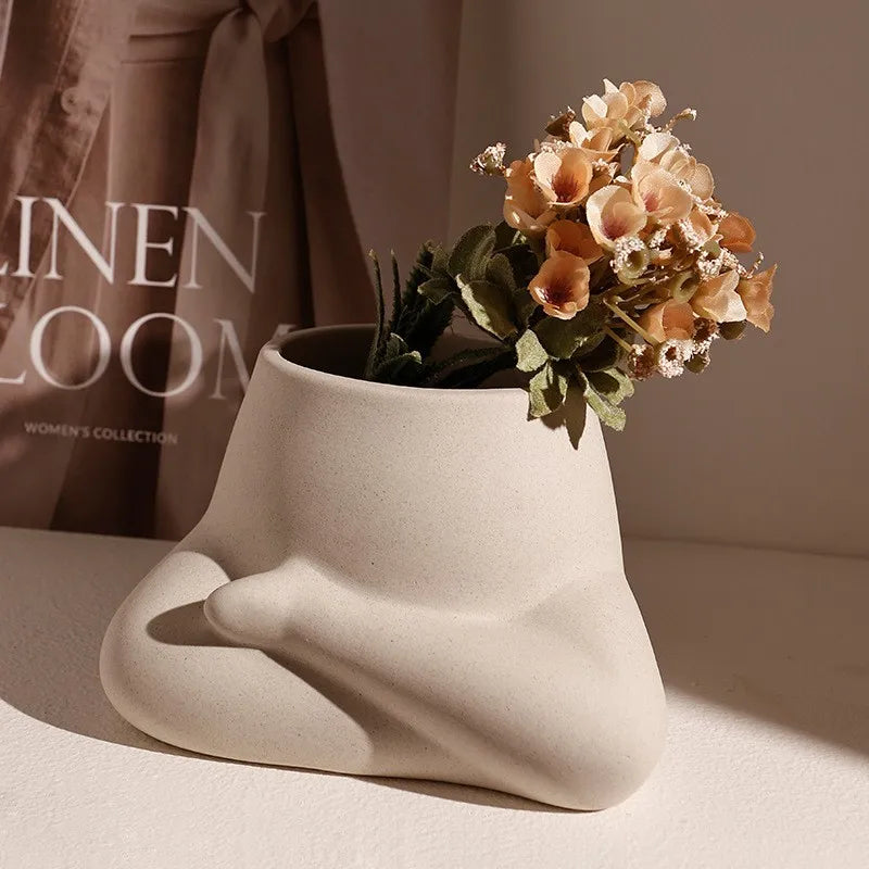 Whimsical Ceramic Leg Vase: A Playful Fusion of Art and Nature for Your Flowers and Succulents!