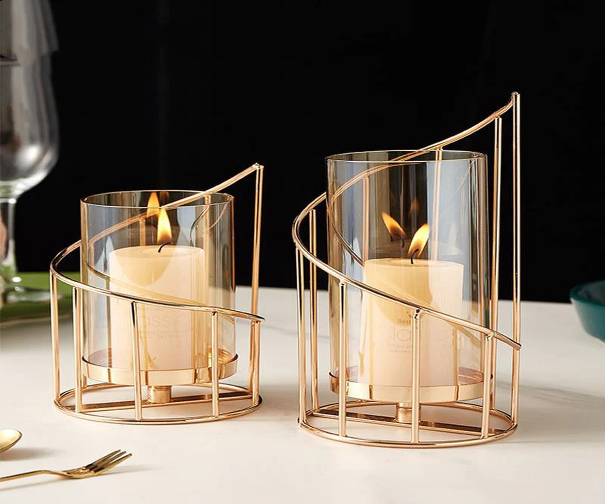 Embrace Elegance: Nordic Romantic Gold Plate Candle Holder Crafted from Wrought Iron for Timeless Ambiance