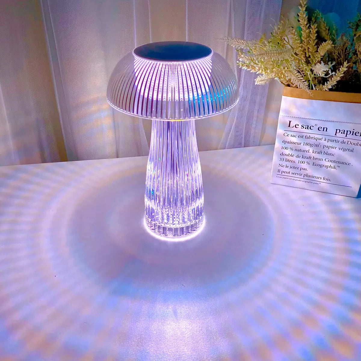 Radiate Elegance and Whimsy: Transparent Mushroom Nightlight - Versatile Bedroom, Jellyfish Lamp, Crystal Table Light Perfect for Parties, Mood Lighting, and Ramadan Decorations